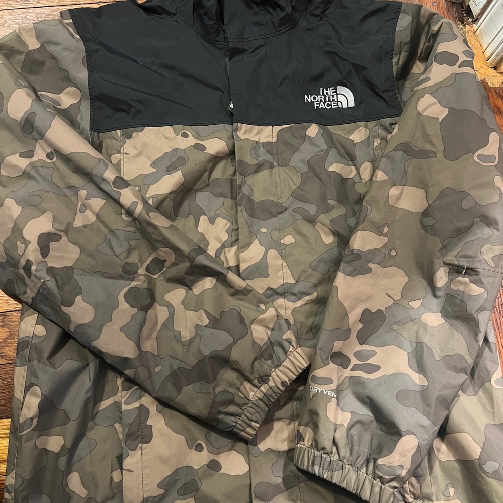 The North Face Kids Green Camo Jacket L 14/16